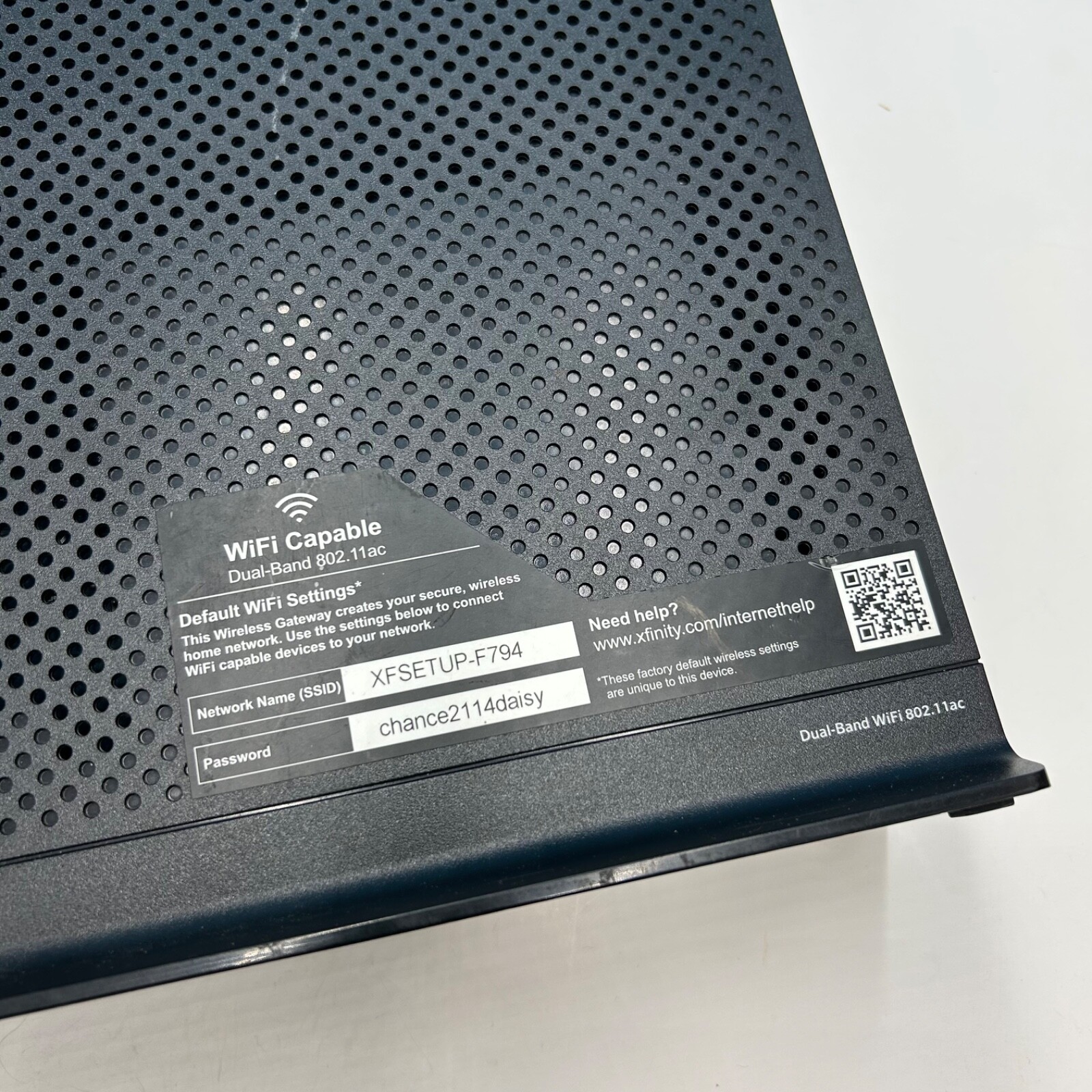 Arris XB3 DualBand Wifi Router TG1682G Cable Modem -Xfinity Comcast not tested