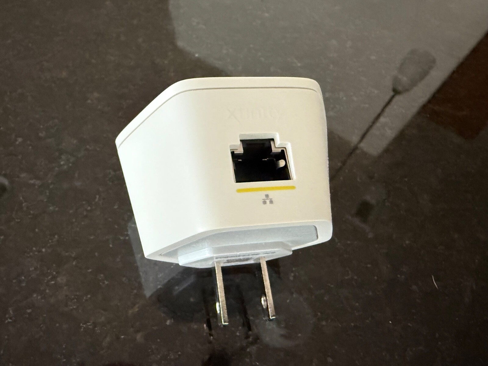 Xfinity xFi Pods WiFi Network Range Extender 1st Generation XE1-S