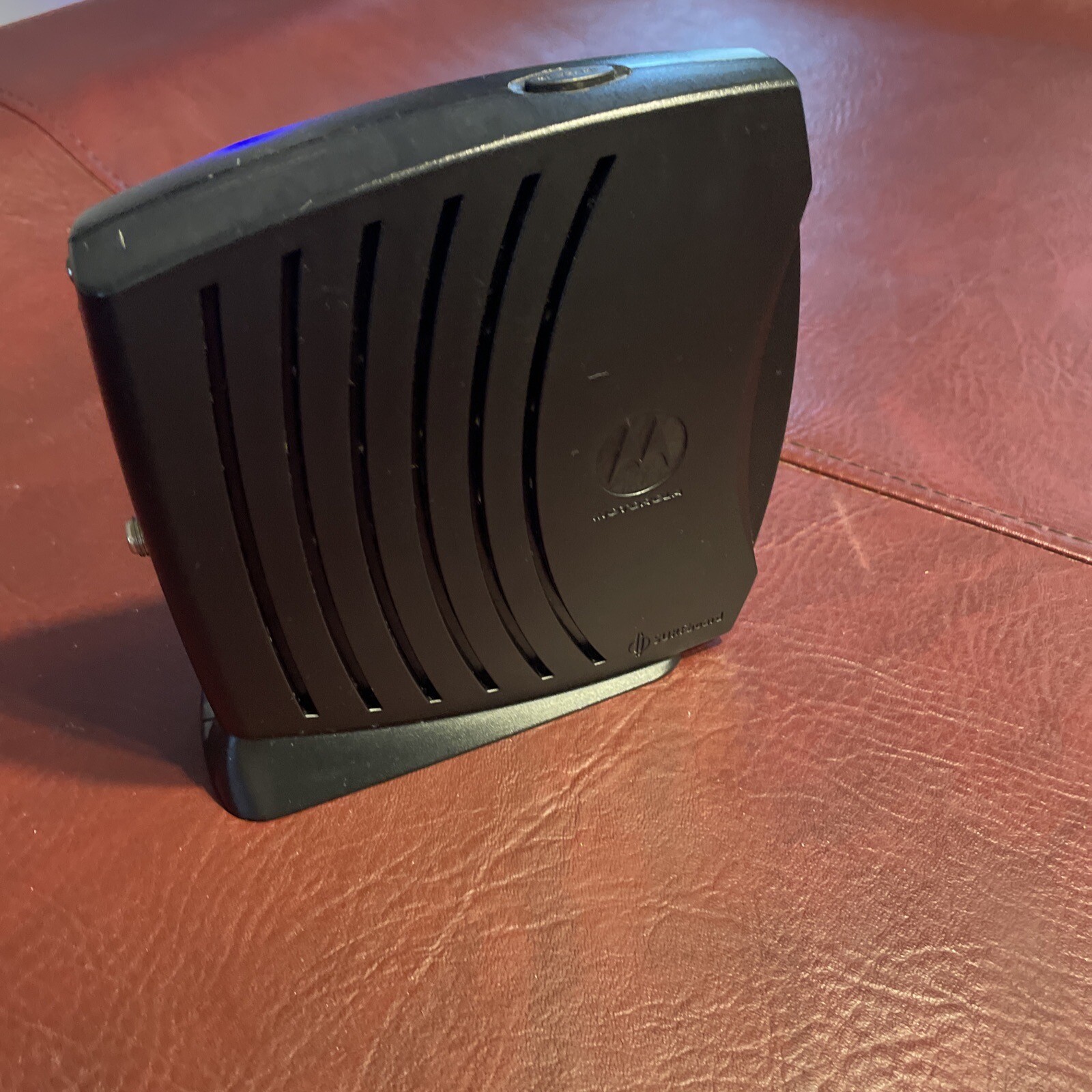 Motorola SURFboard SB5100 (501209-001-00) 38.91 Mbps