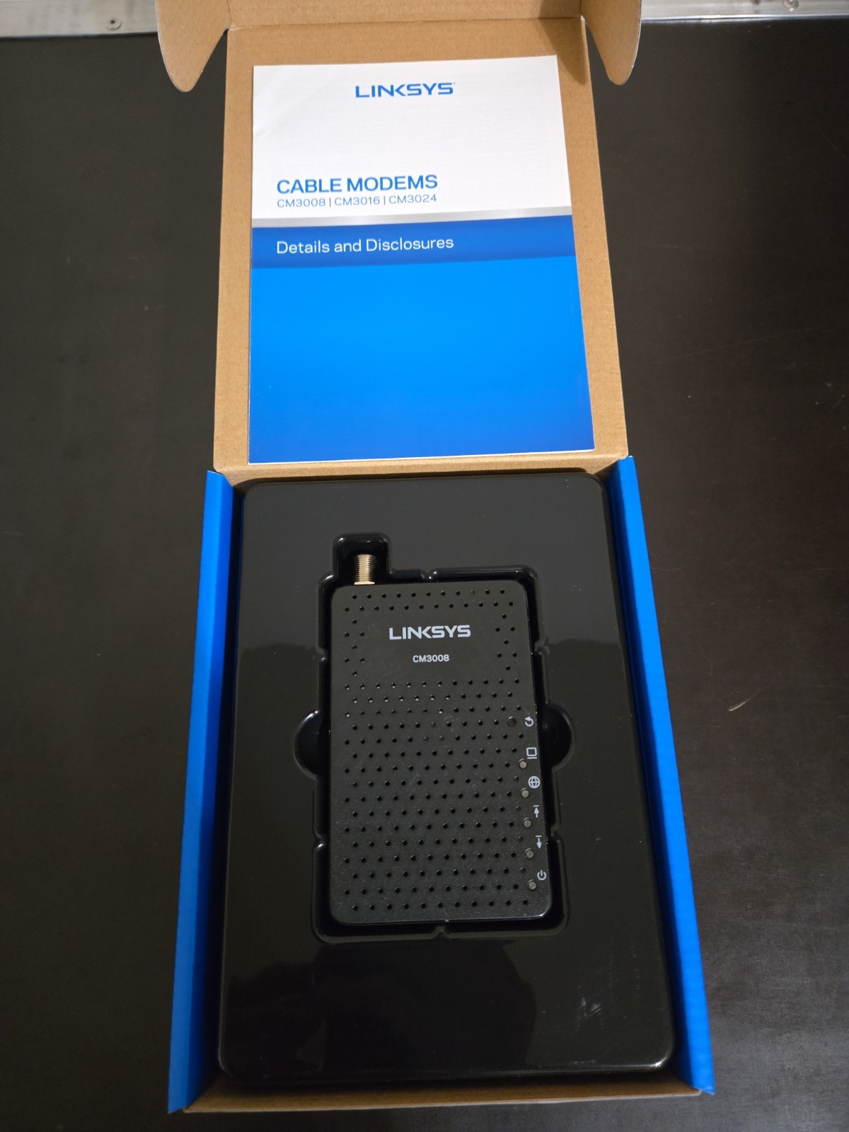 LINKSYS CM3008 8 x 4 Cable Modem DOCSIS 3.0