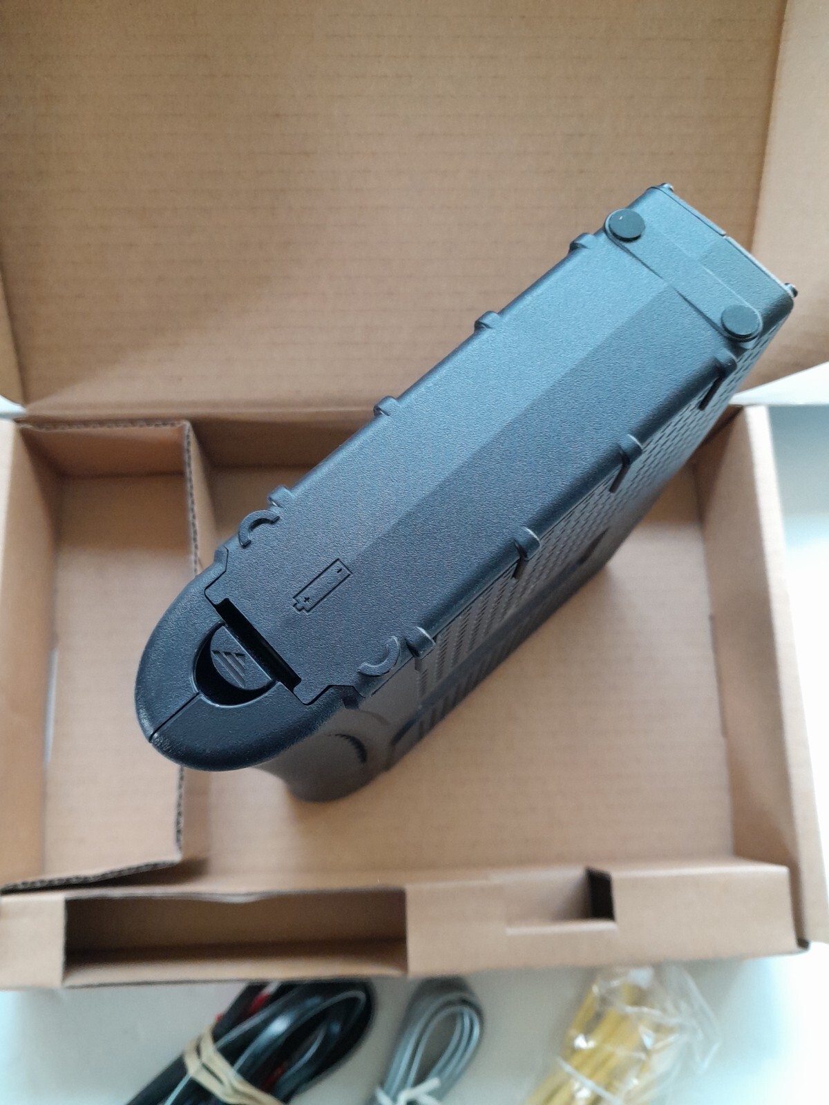Arris 3.0 Cable Modem Model: TM602G/115 P/NTM02AC1G6 USED
