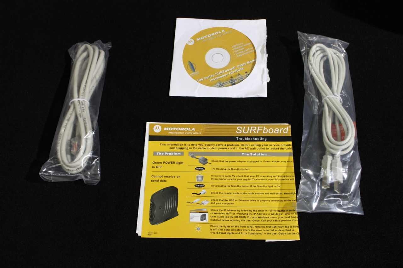 Mint MOTOROLA SURFBOARD CABLE MODEM MODEL NO. SB5100 COMPLETE