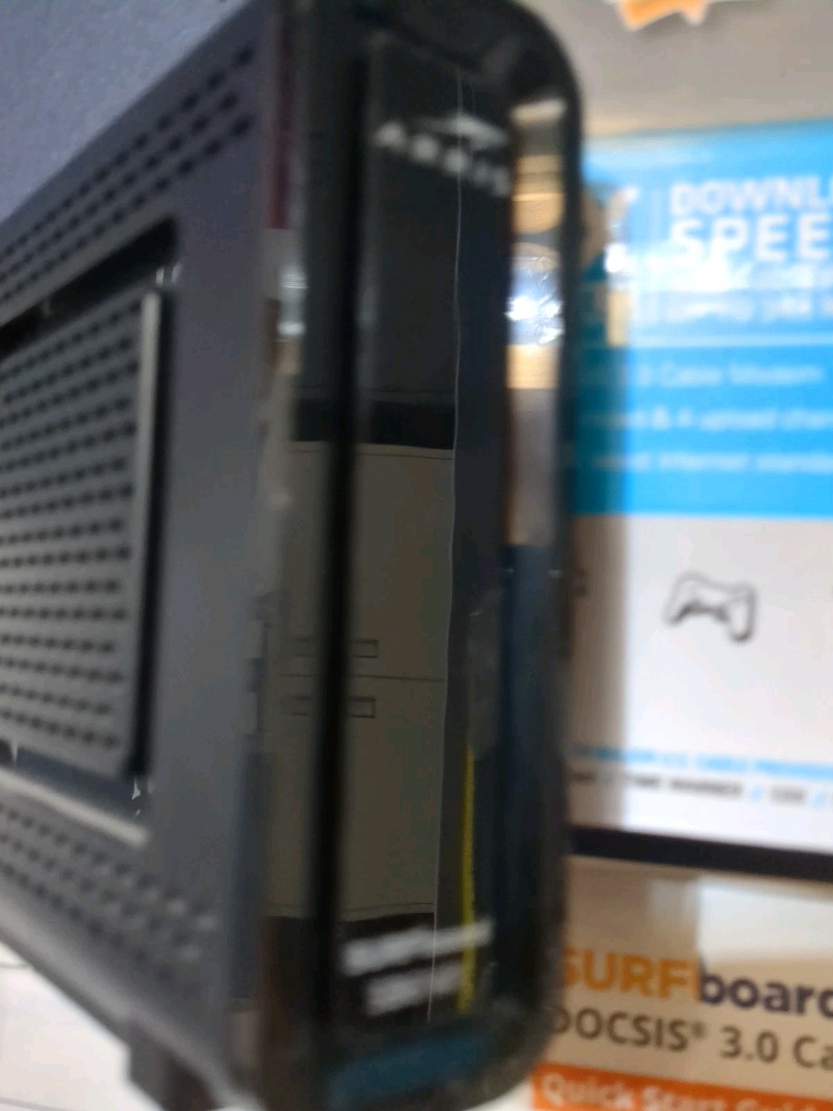 ARRIS SURFboard SB6141 Surf Board Cable Modem Docsis 3.0 HD Windows 5″X5″ Black