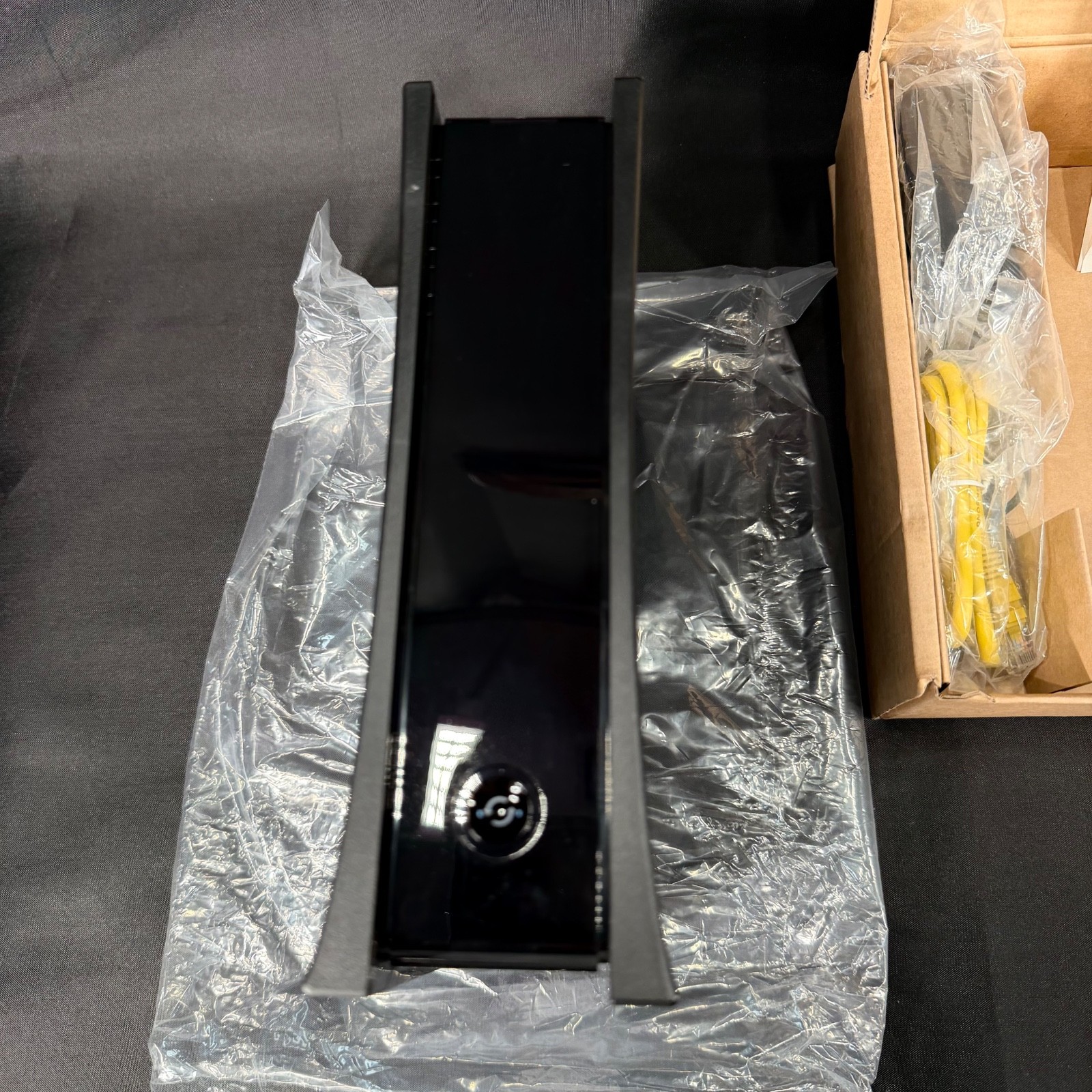 Spectrum DOCSIS 3.1 2.5G eMTA Cable Modem Router ES2251 – NEW Open Box UNUSED