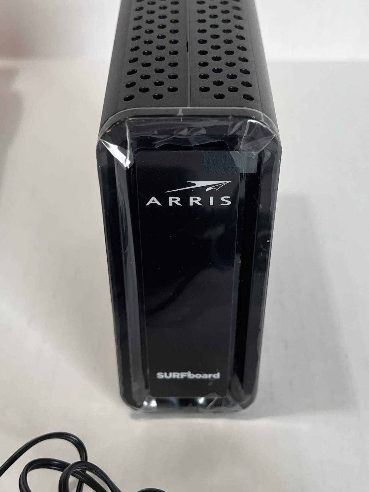 ARRIS Surfboard SB6183 DOCSIS 3.0 Cable Modem, 686 Mbps Max Fast Shipping