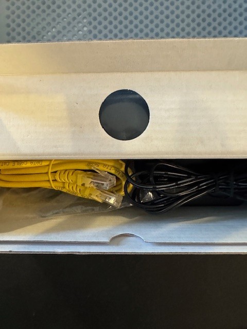 Motorola MT7711 24X8 Cable Modem and AC1900 Dual Band Wi-Fi Gigabit Router