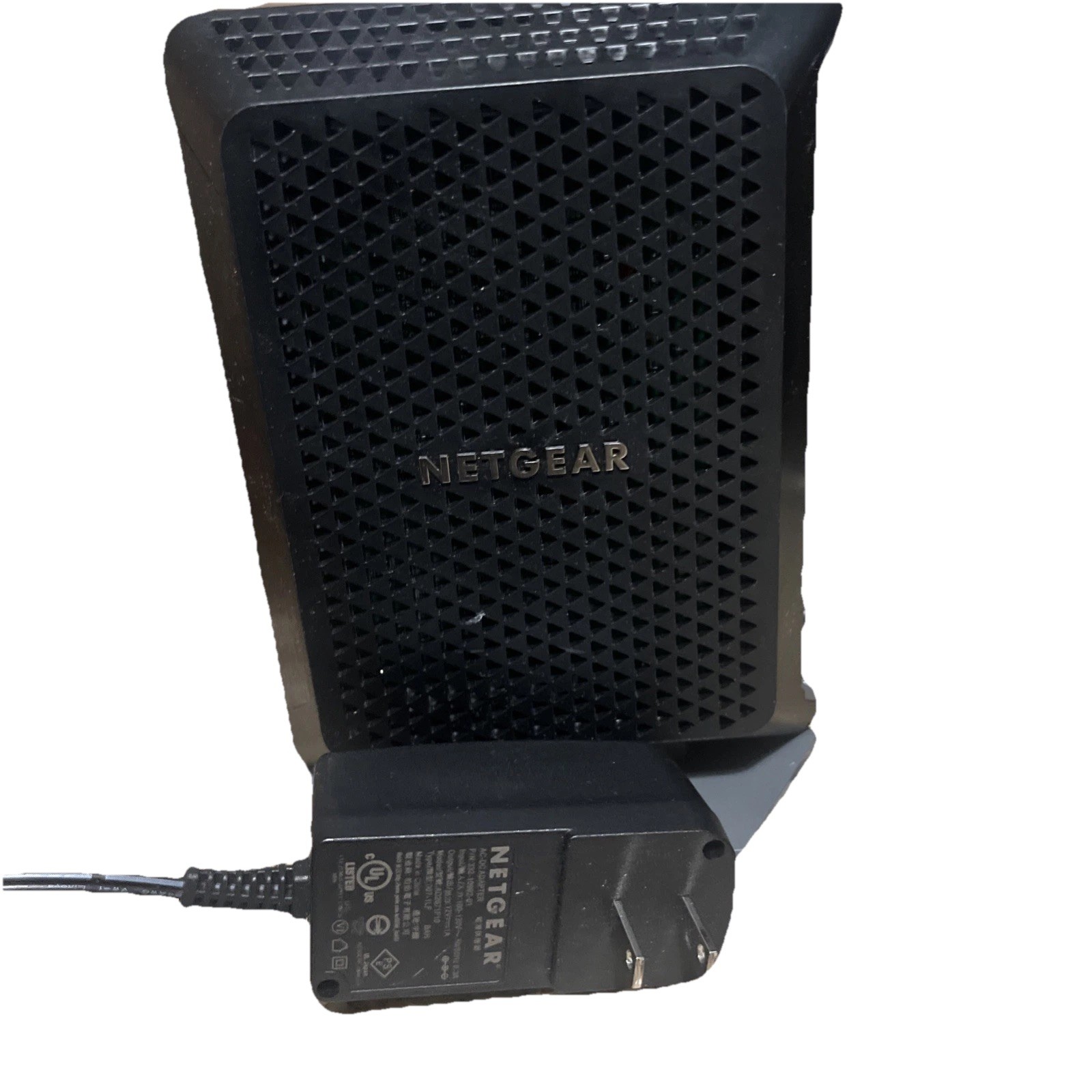 NETGEAR CABLE MODEM CM700 WITH POWER CORD