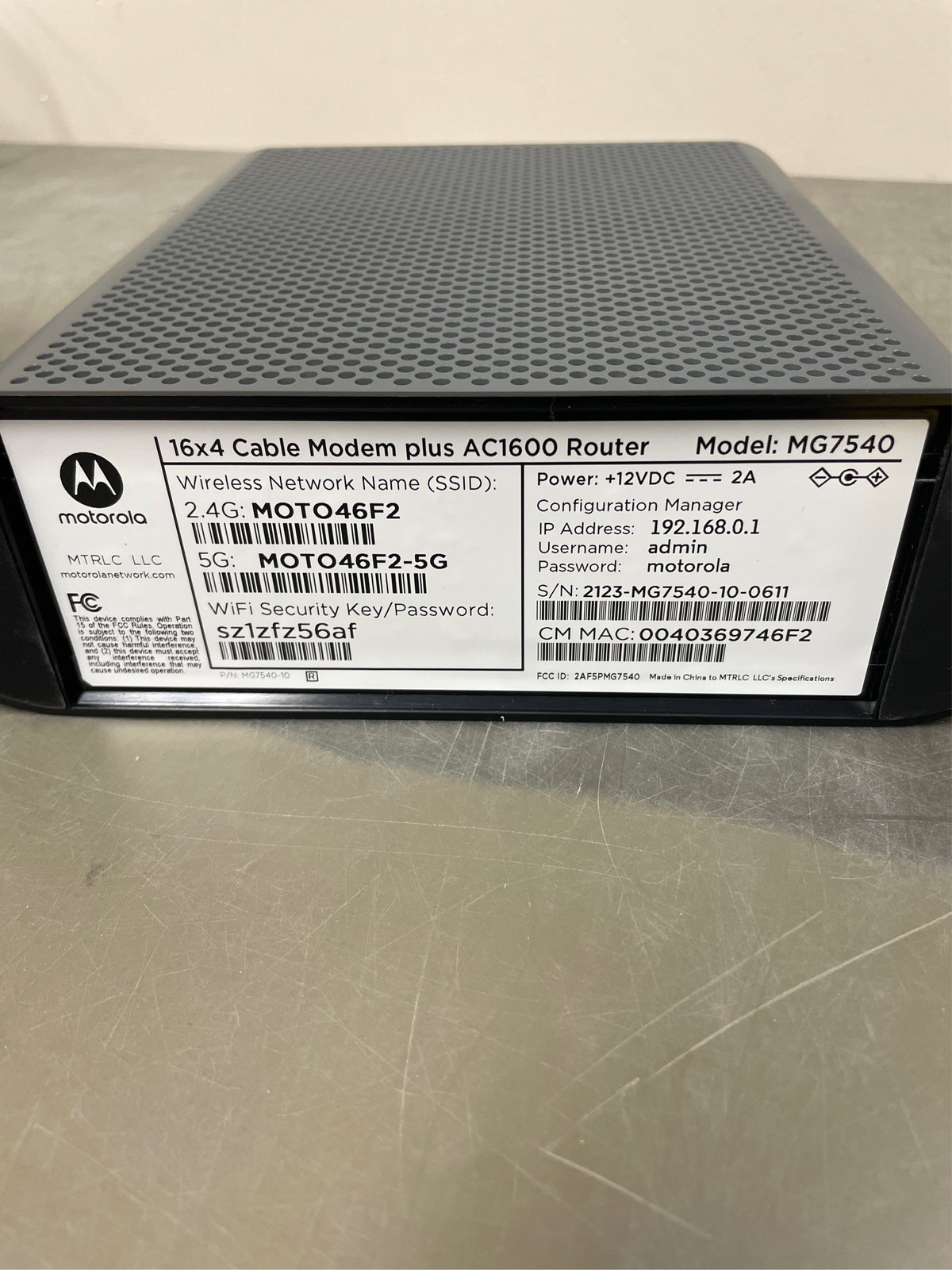 Restored Motorola MG7540 Cable Modem AC1600 Dual Band Wi-Fi Router Combo DOCSIS