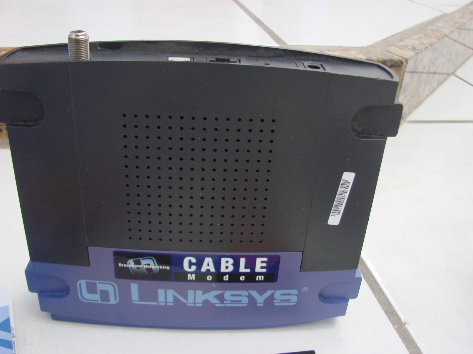 Linksys Etherfast Cable Model BEFCMU10 V#2 w/ box power cord