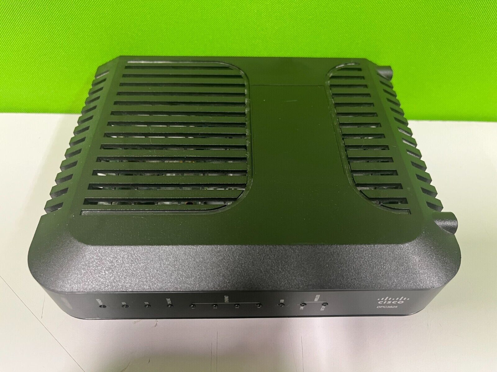 Cisco cable modem DPC3825 DOCSIS 3.0 Gateway w/ Adapter