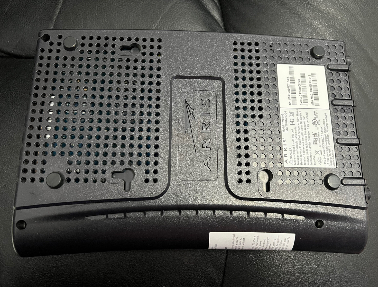 ARRIS TM604G Cable Telephony Modem Used