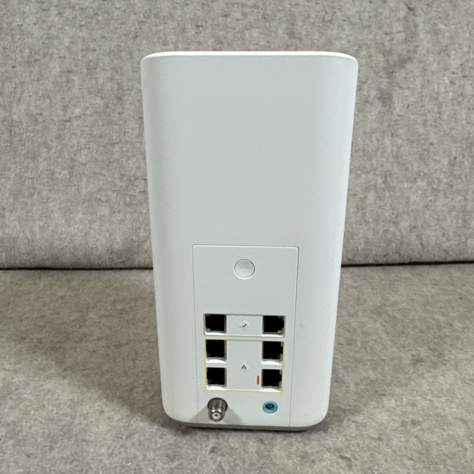 Xfinity Home WiFi Router Modem White XB7-CM w/ Power Adapter (Parts/Repair)