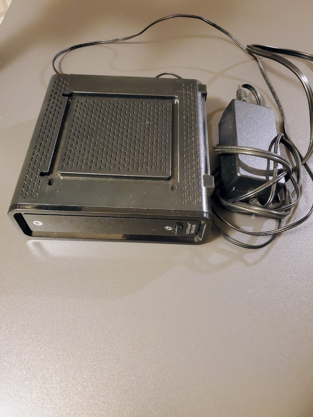 Motorola ARRIS Surfboard SBG6580 Cable Modem – USED