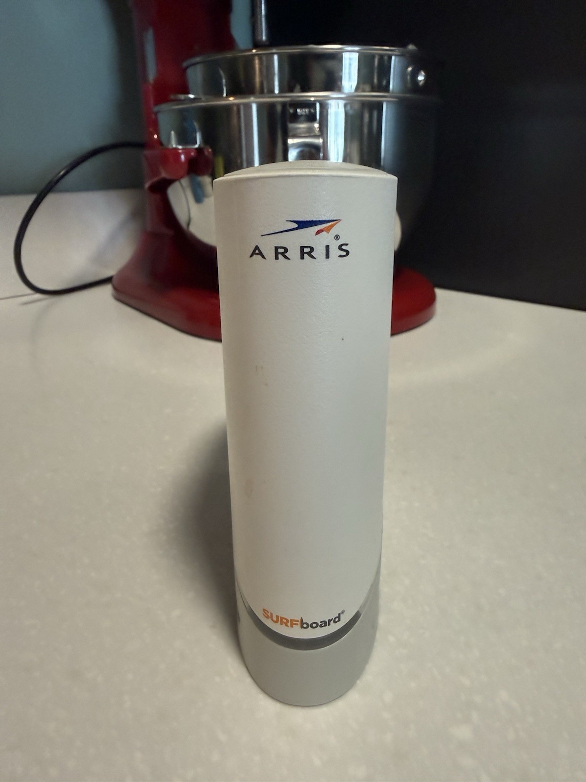 ARRIS SURFboard S33 DOCSIS 3.1 Cable Modem 2.5Gbps 2-Port Ethernet White/Gray