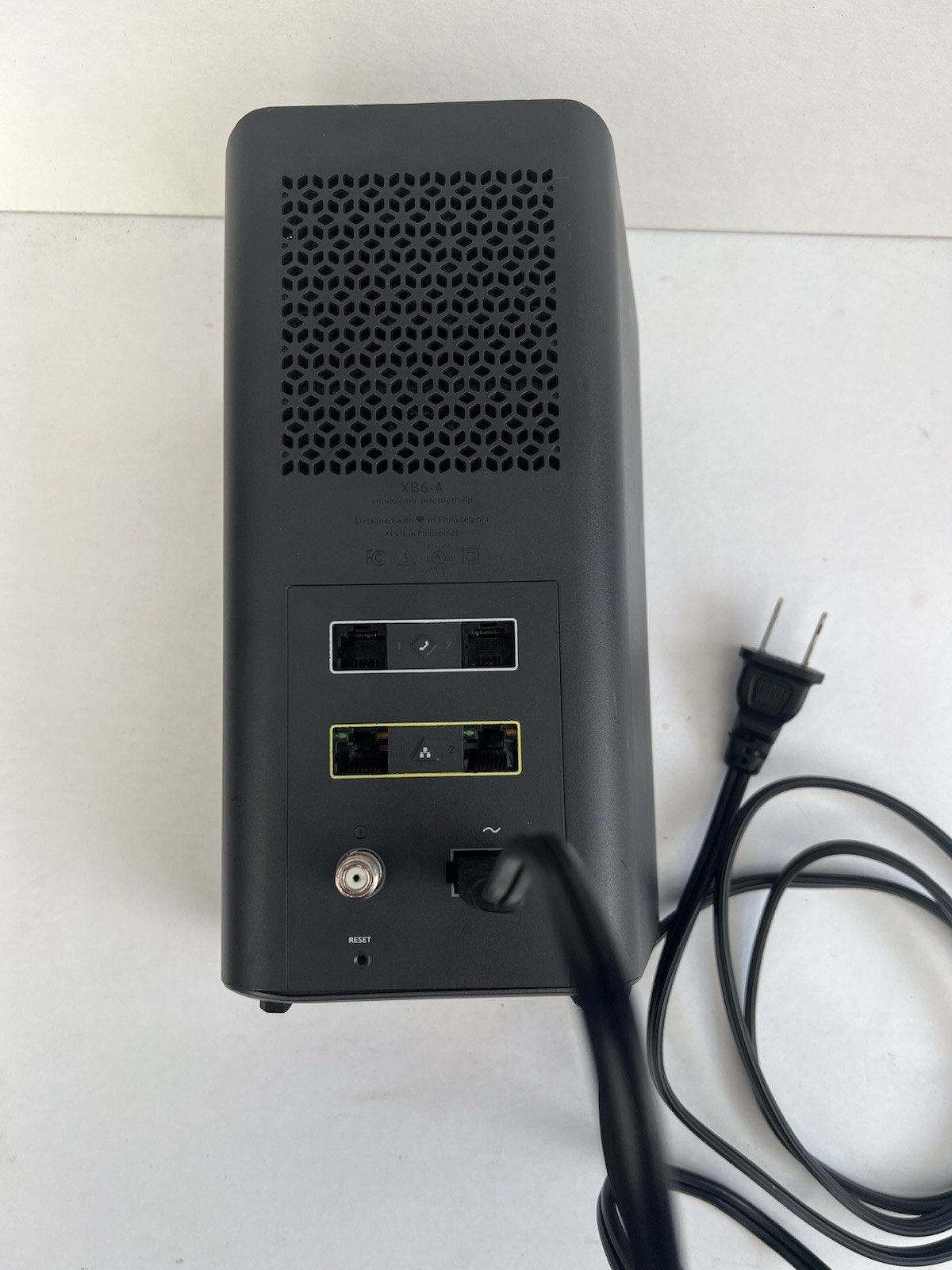 Xfinity XB6-T CGM4140COM Internet WiFi Router Modem with Power Cable