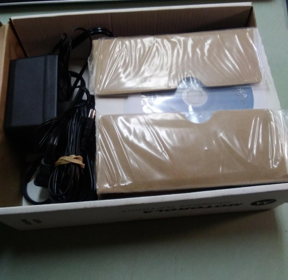 Motorola SURFboard CABLE MODEM Model SB5120 in Original Box with Installation CD