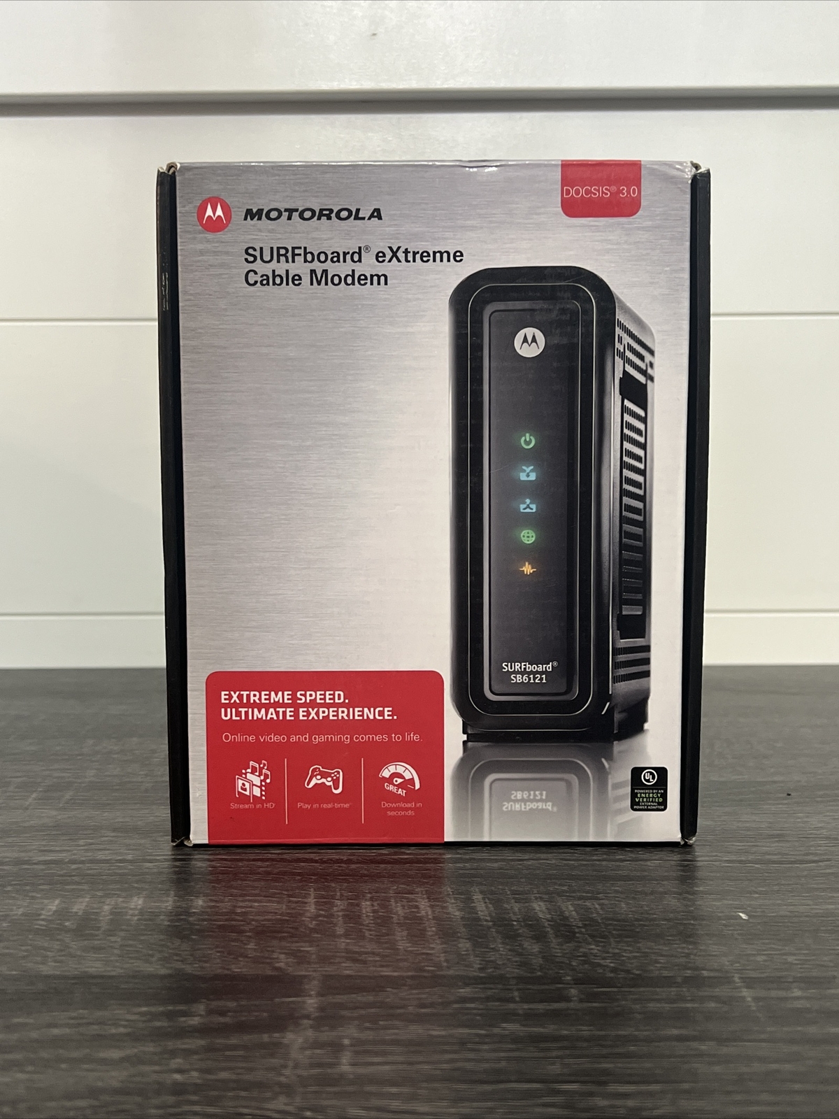 Motorola Arris Surfboard Extreme Modem, DOCSIS 3.0, 200 Series, Model SB6121