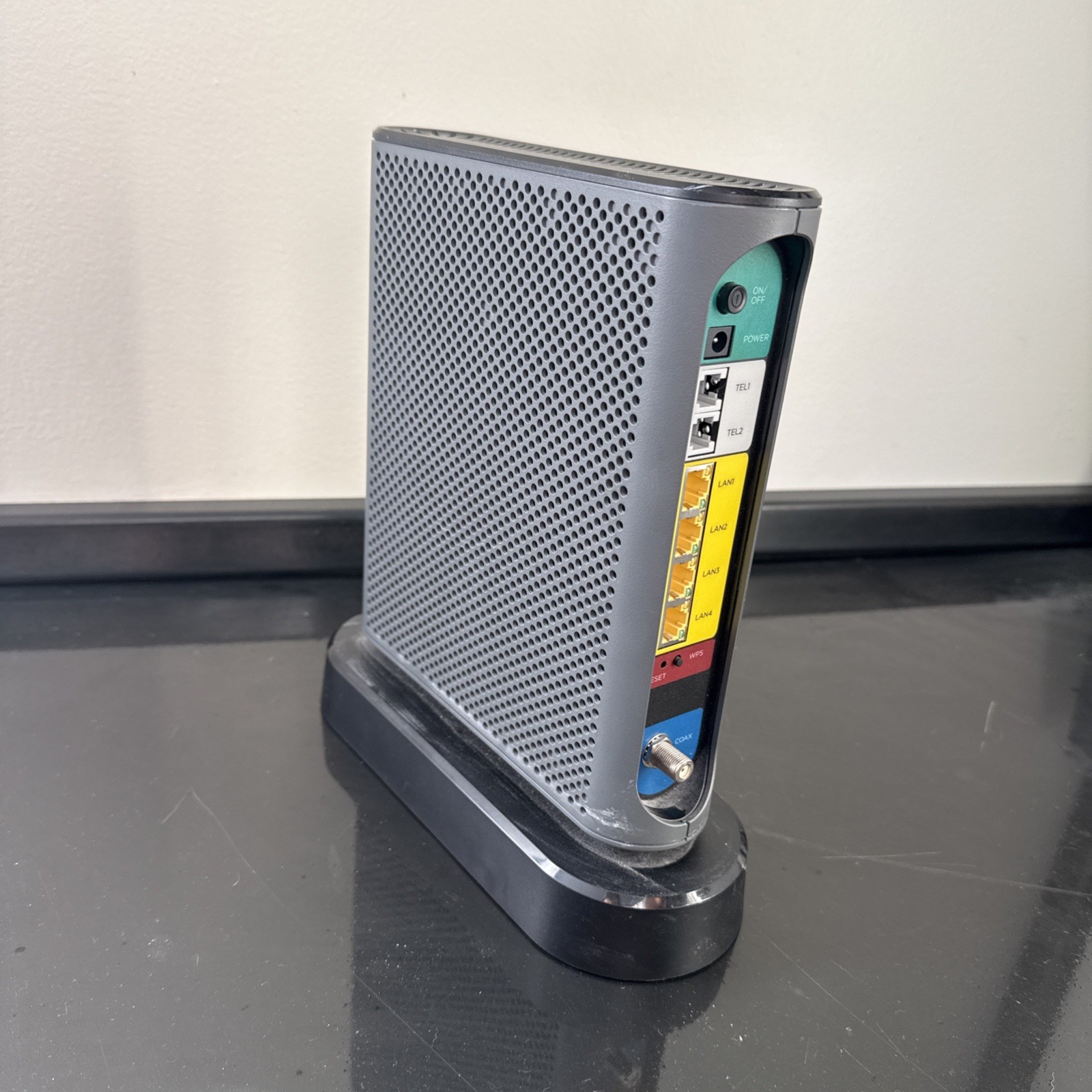 Motorola MT7711 DOCSIS 3.0 Cable Modem – Works – Tested Power & LEDs