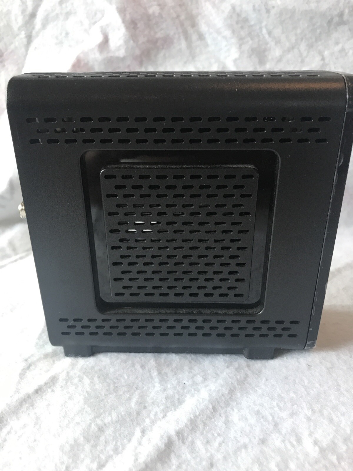 Motorola SURFboard eXtreme (SB6121) 160 Mbps DOCSIS 3.0