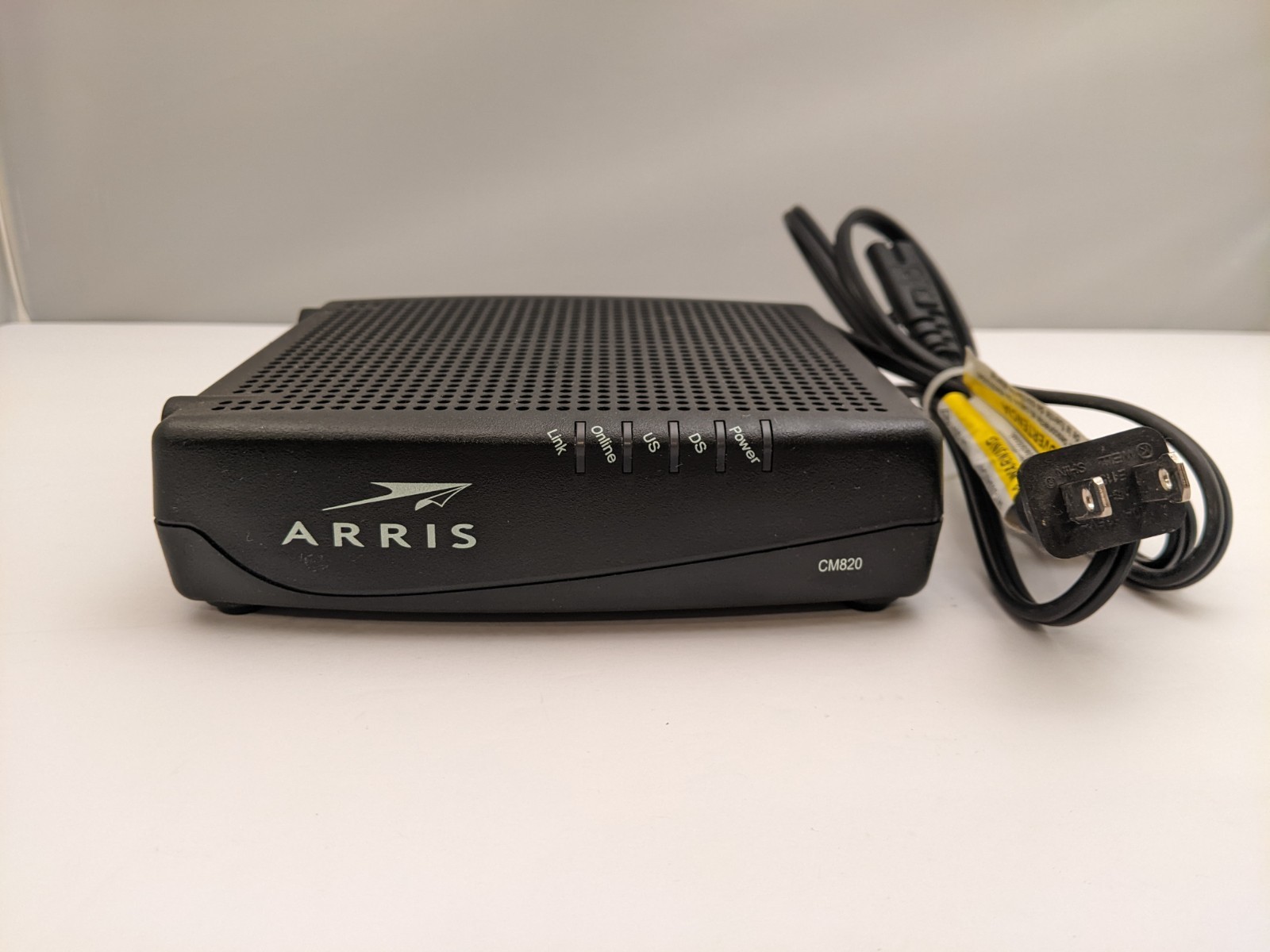 ARRIS Touchstone CM820A DOCSIS 3.0 8×4 WideBand Cable Modem P/N TC00DLD820 USED