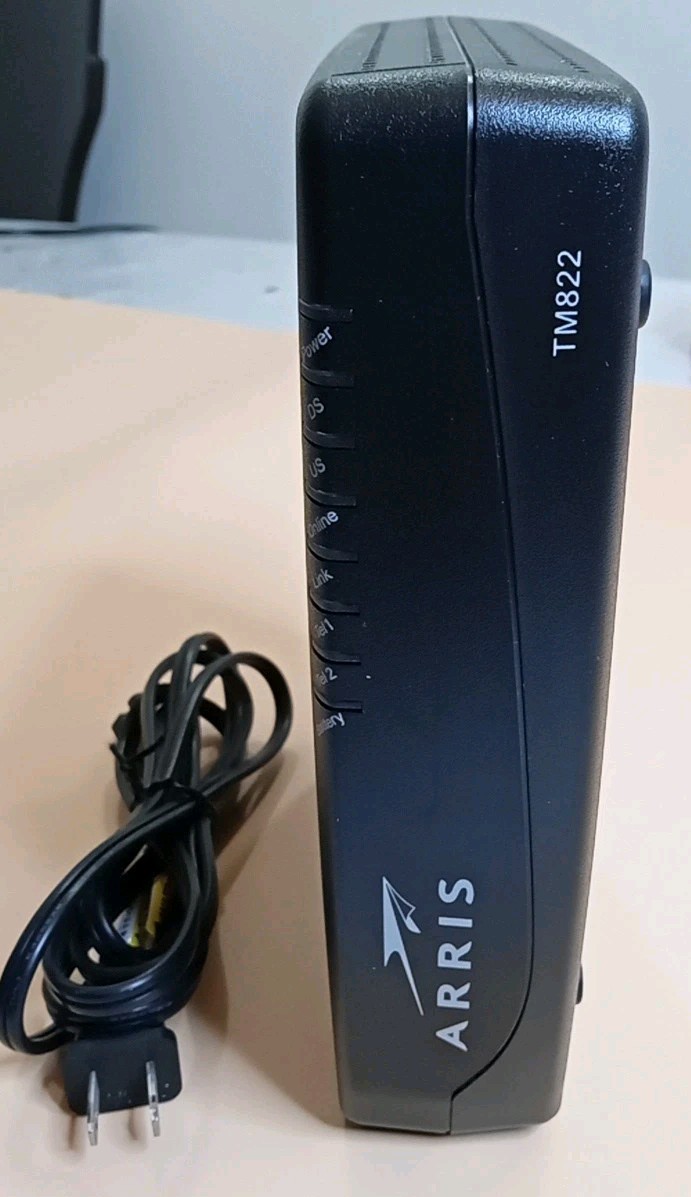 🤩ARRIS Tm822G Cable Modem Docsis 30 (TM822G/CT) + Battery