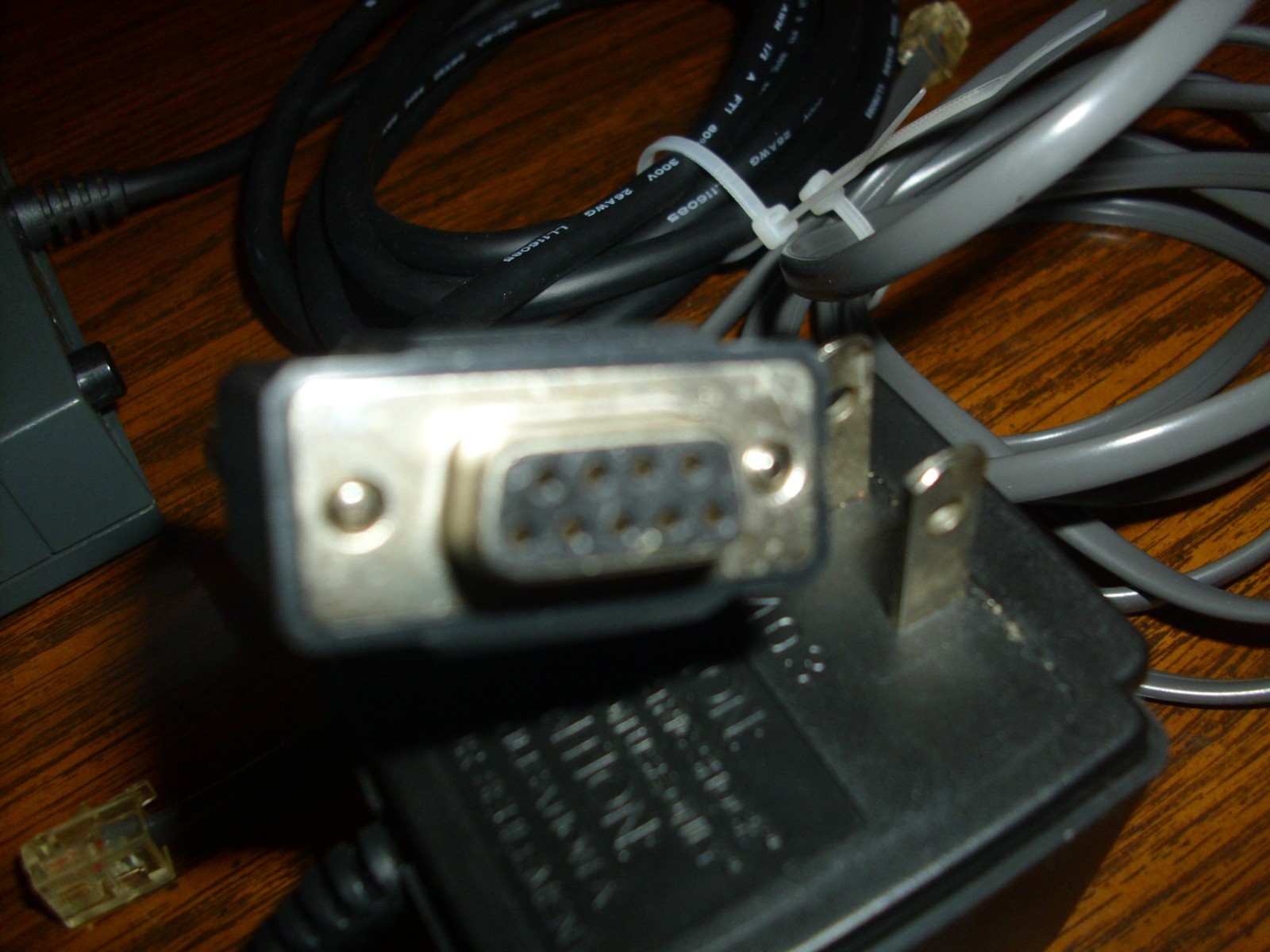 Action Tec 56K External Modem – EX560LKA with Disc , Phone & Power cords-Works
