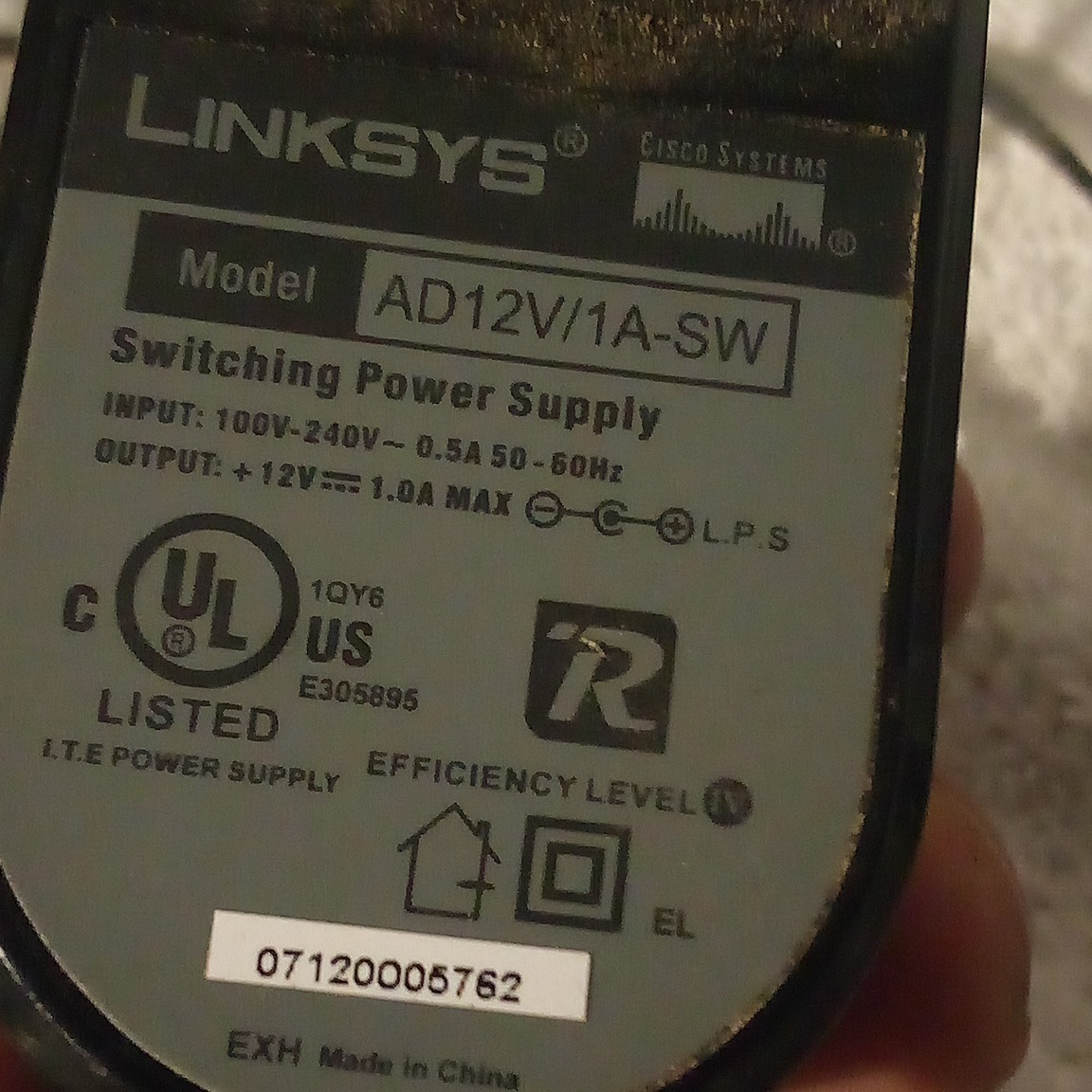 Linksys CM100 DOCSIS 2.0 Cable Modem 100 Mbps USB/Ethernet Black AD12V/1A-SW