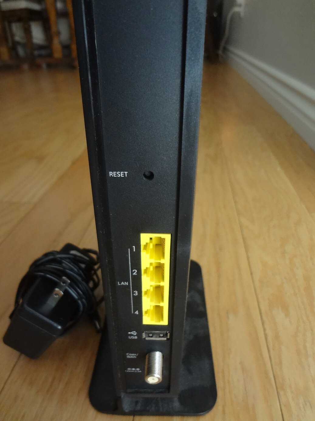 NETGEAR Cable Modem AC1900 Docsis3.0.Compatible to Comcast /Xfinity/ COX