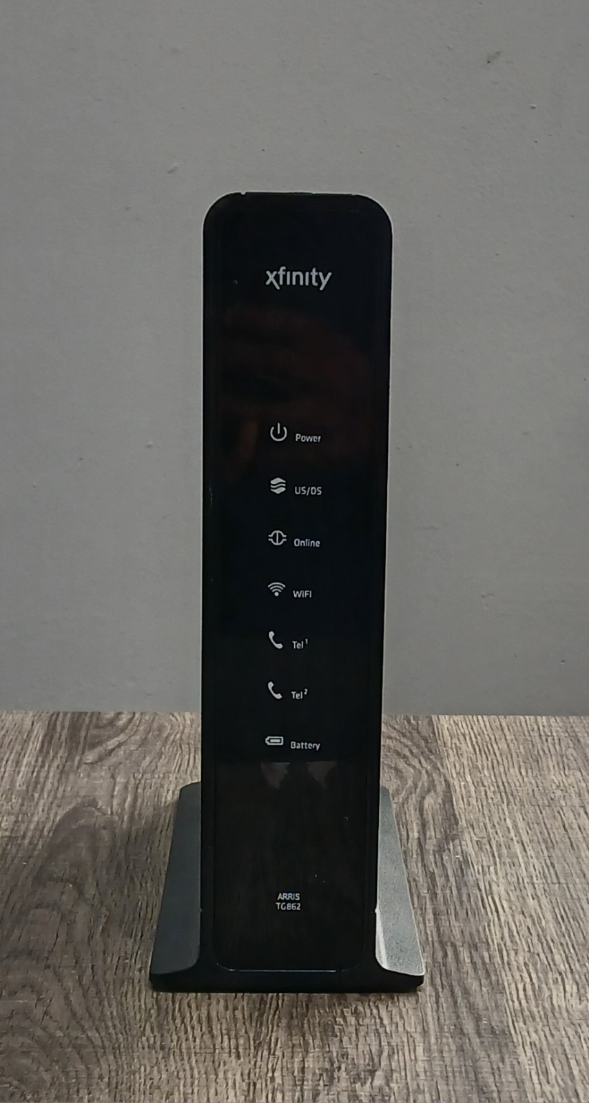 Xfinity Arris TG862G/CT Dual Band 802.11 Wifi Cable Modem Router. Not Tested