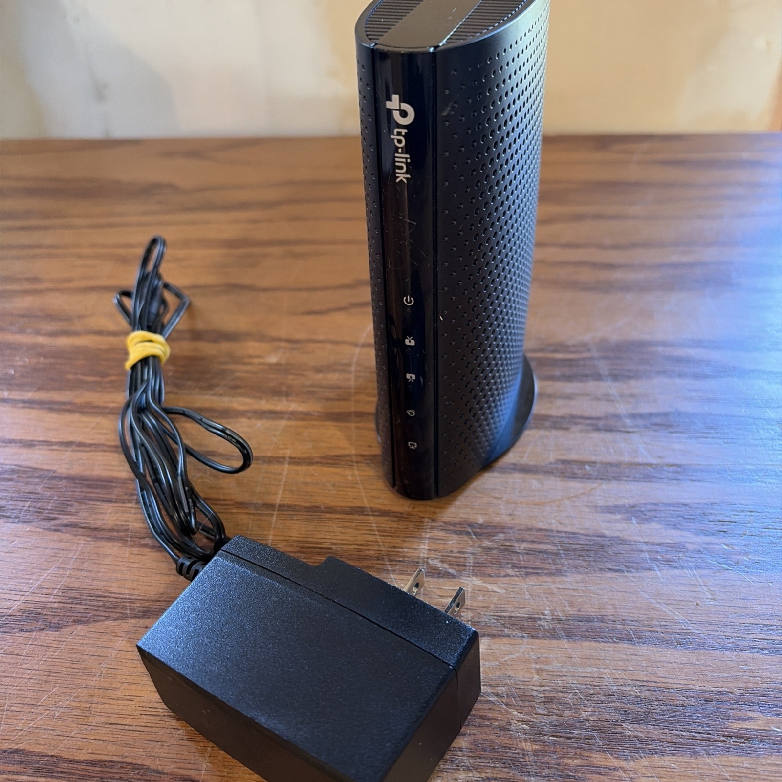 TP-Link TC-7610 343Mbps DOCSIS 3.0 High Speed Cable Modem Black – Free Shipping!
