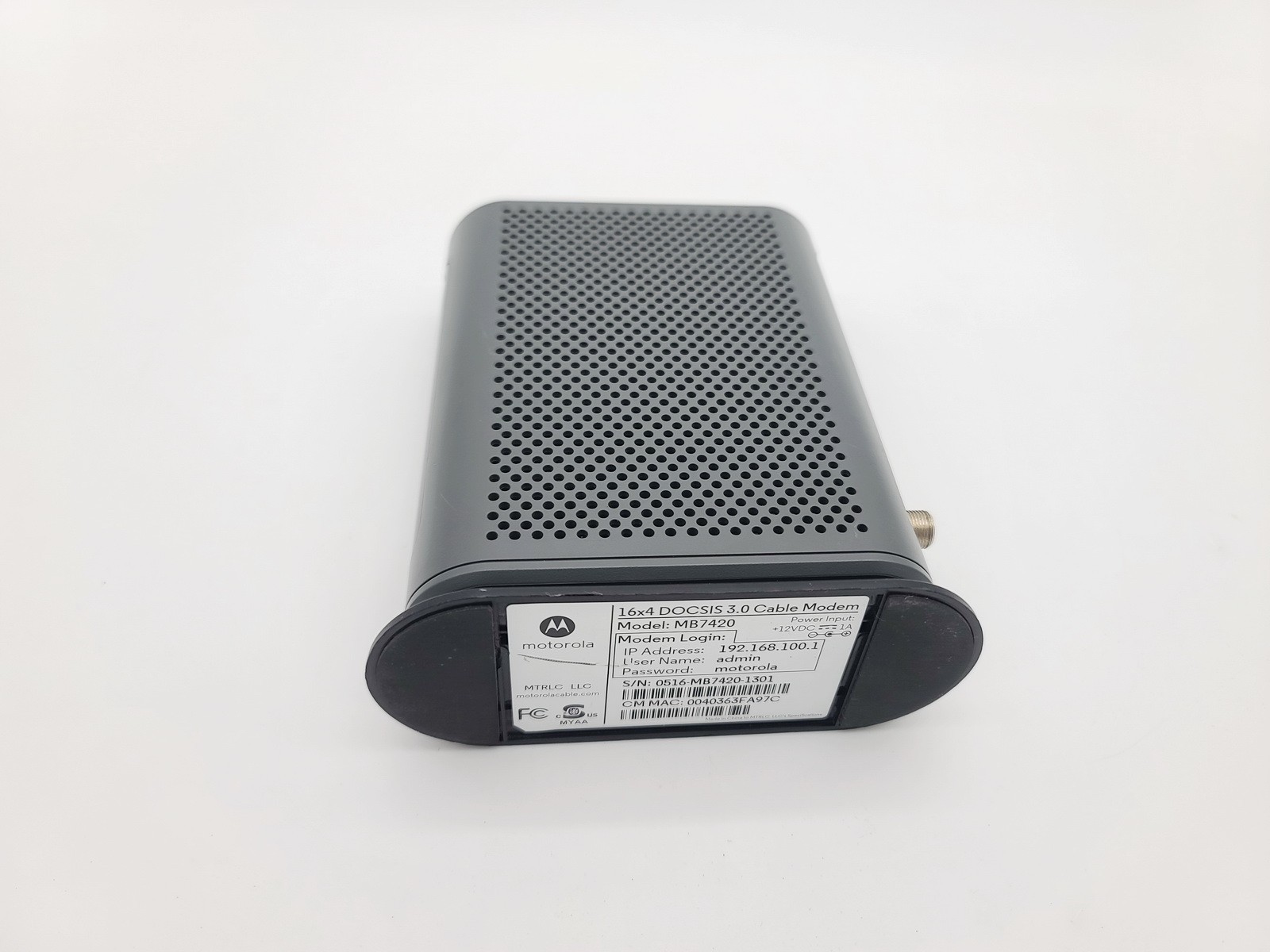 MOTOROLA MB7420 CABLE 16X4 MODEM MODEL 686 MBPS DOCSIS 3.0 W BUNDLE