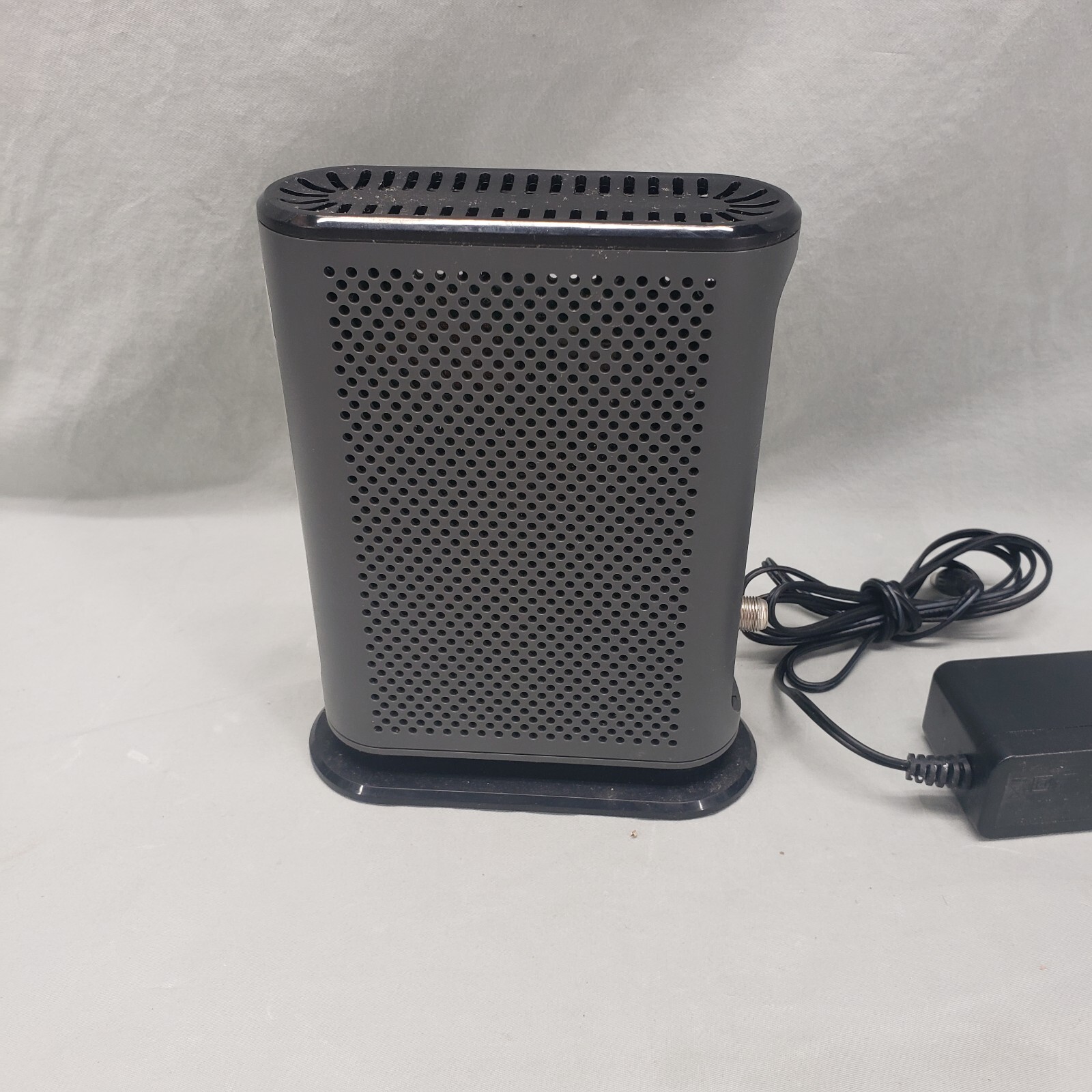 MOTOROLA MB7220 8×4 Cable Modem 343 Mbps DOCSIS 3.0