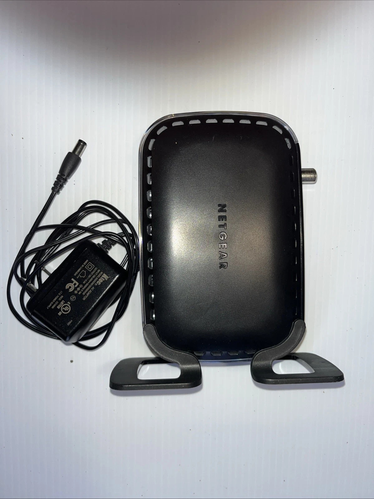 Netgear CM400 Docsis 3.0 High Speed Cable Modem + Power Adapter