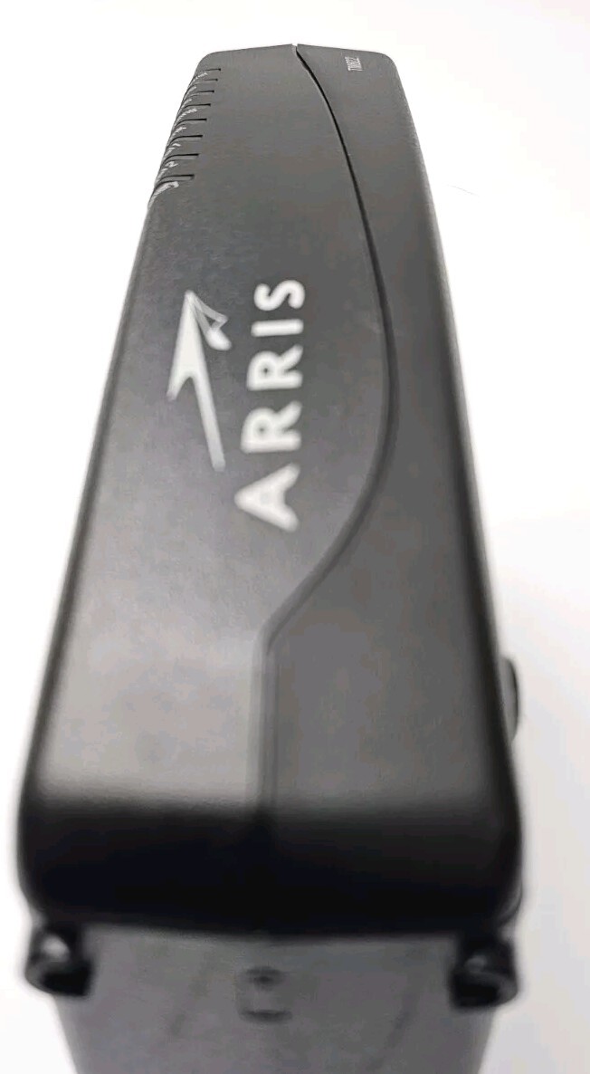 ARRIS Touchstone TM822G DOCSIS 3.0 VoIP Telephony Cable Modem *NEW*