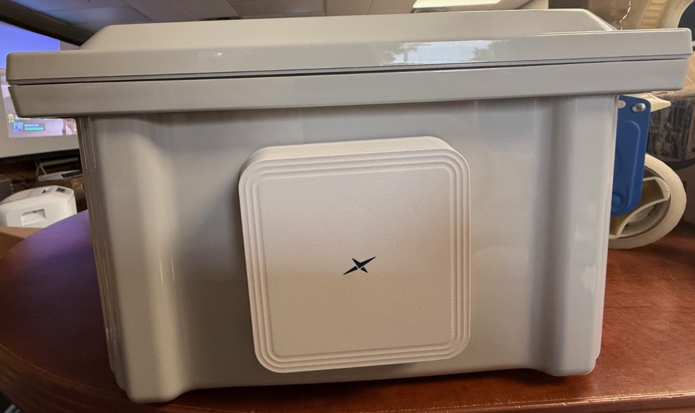 Digi IX20W LTE Industrial Cellular Modem Router w/ Weatherproof Enclosure Kit