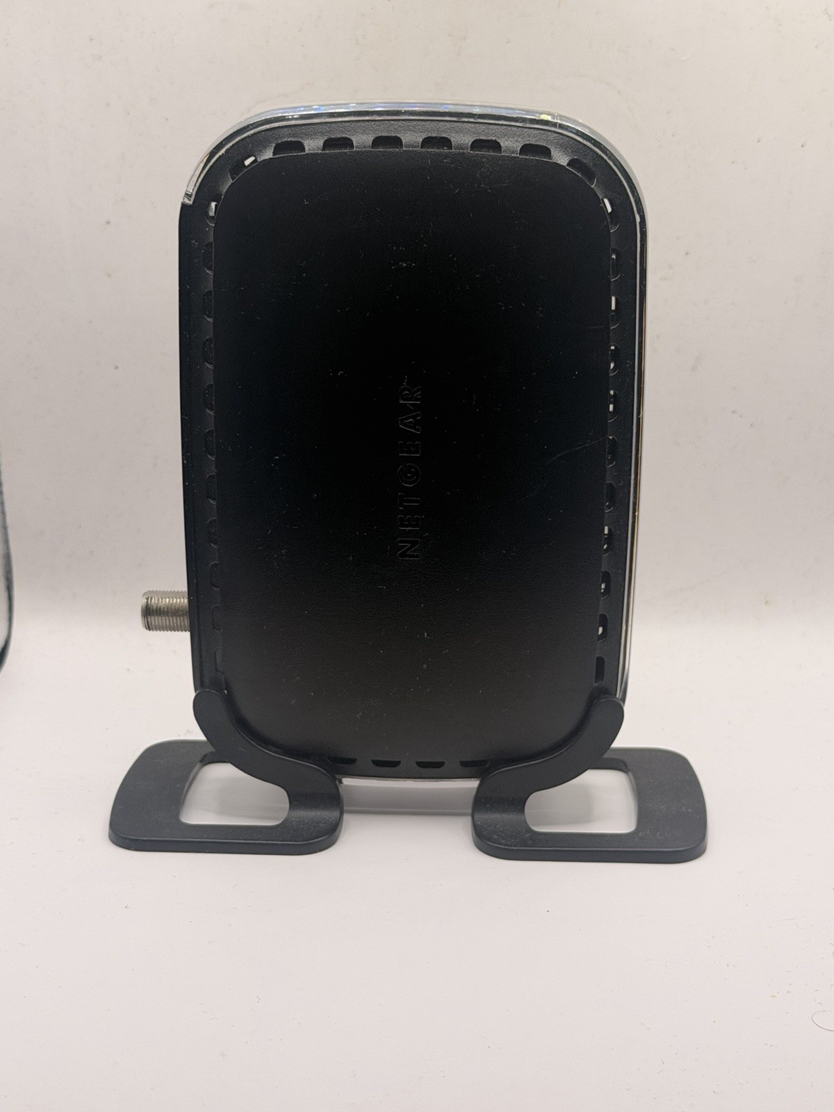 Netgear CM400 Cable Modem High-Speed DOCSIS 3.0 (CM400-100NAS) 340 Mbps