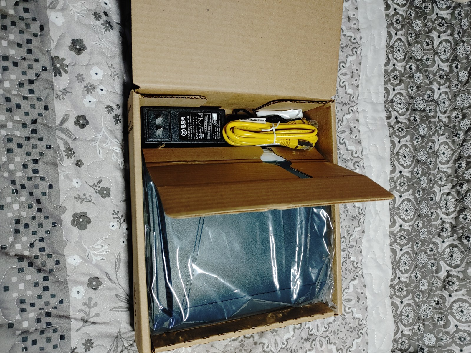 Refurbished Unit – ARRIS Surfboard G34 Modem/Router DOCSIS 3.1 Wi‑Fi 6 AX3000