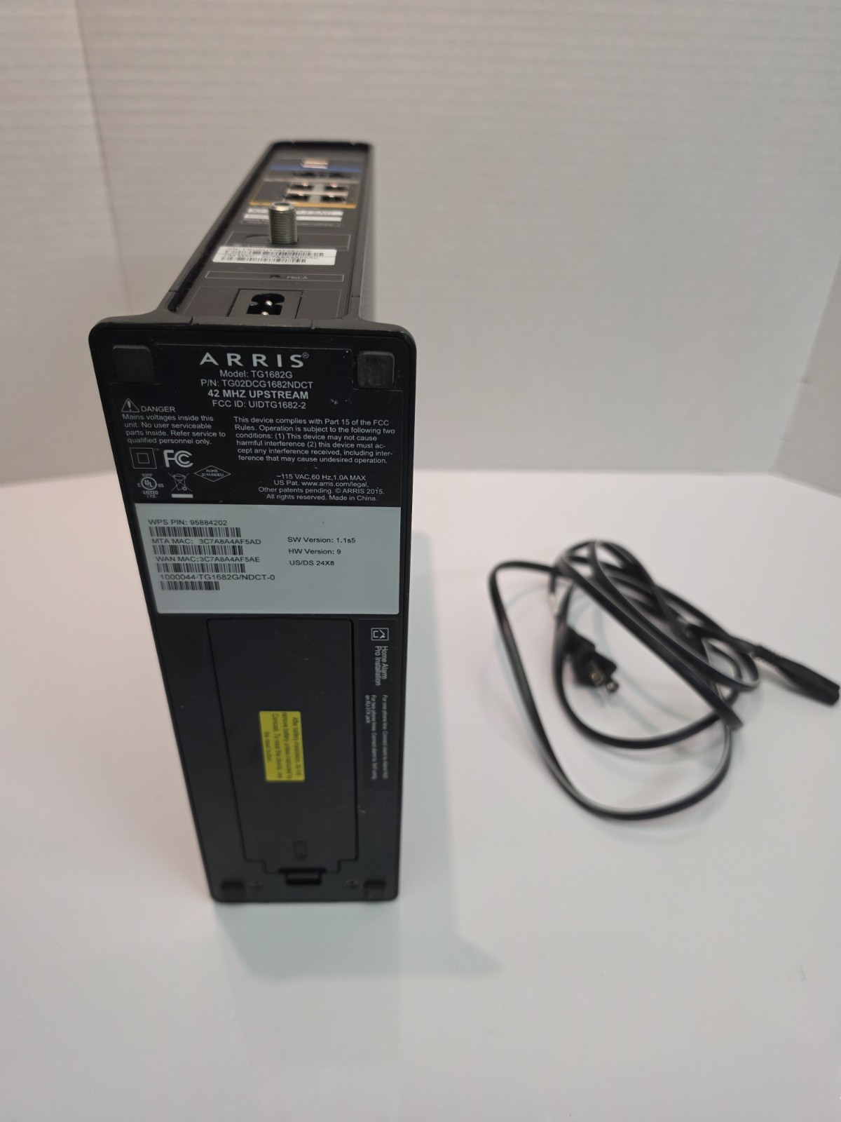 Arris TG1682G Dual Band Wireless 802.11ac Cable Modem Router