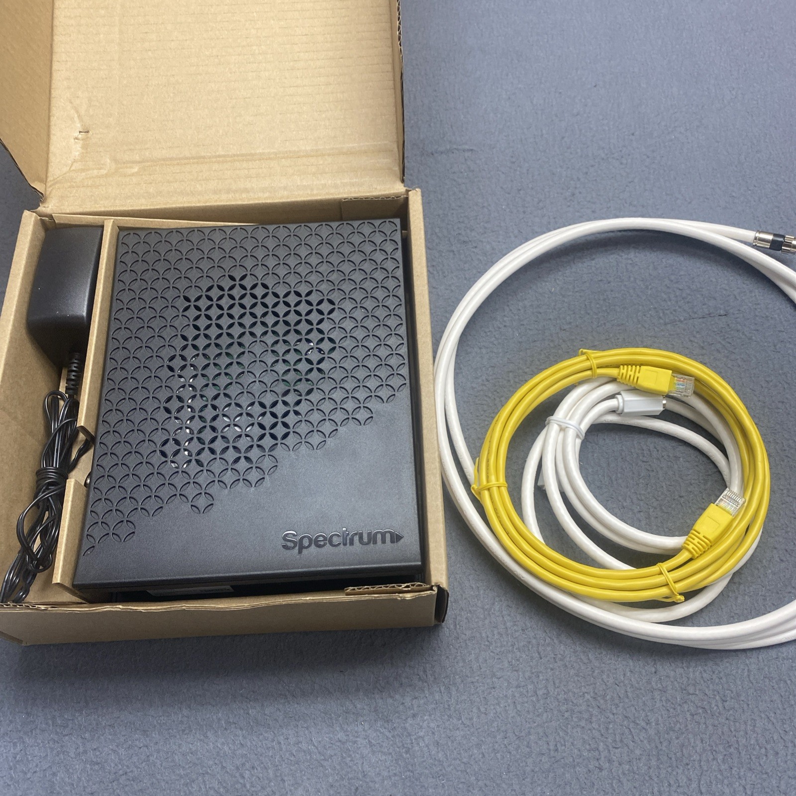 NEW Spectrum Hitron ET2251 D3.1 2.5G eMTA PC15 Advanced Voice Modem