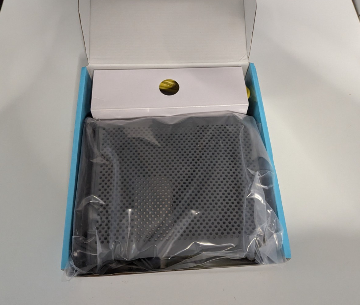 Motorola MB8600 DOCSIS 3.1 Cable Modem Gig-Speed Tested Working CIB W/ Box
