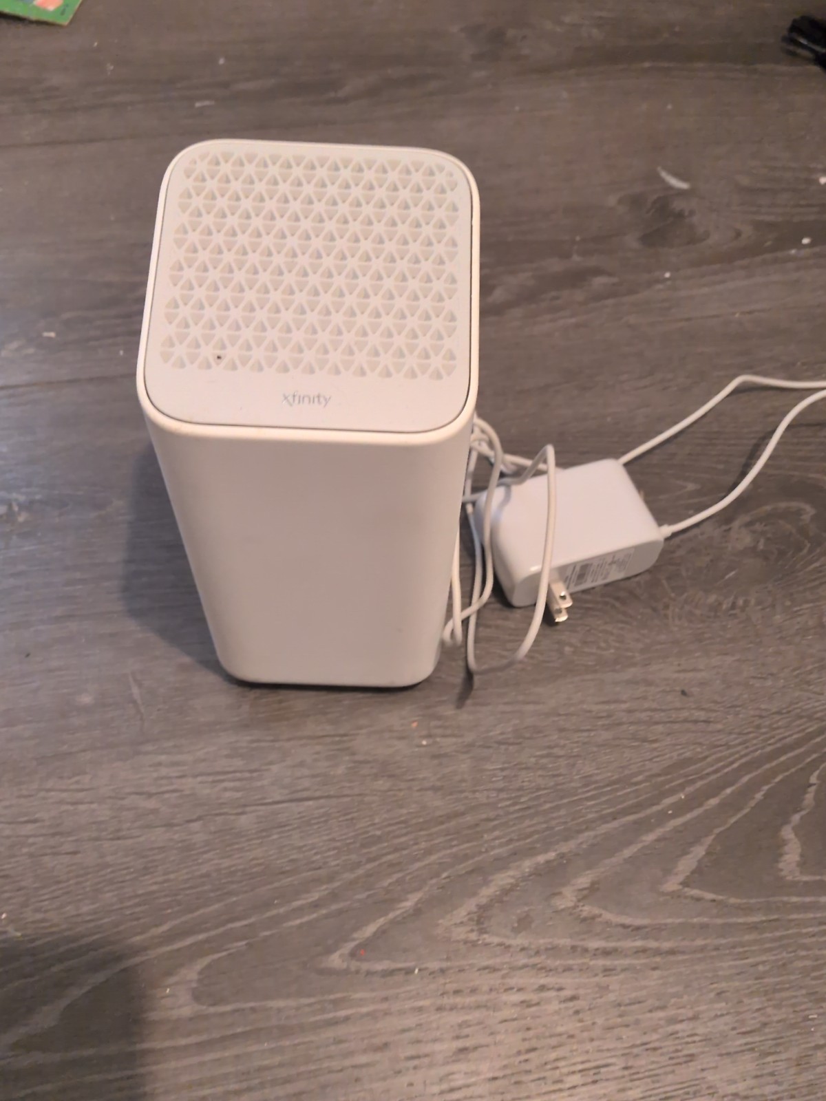 Xfinity Home WiFi Router Modem 4-Ports White XB7-CM