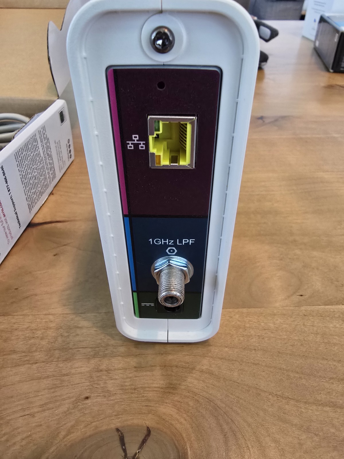 ARRIS Surfboard SB6190-RB DOCSIS 3.0 Cable Modem, White Open Box, Functional