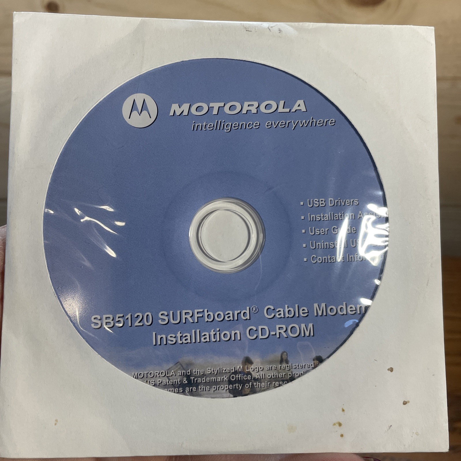 motorola sb5120 series surfboard cable modem installation disc, untested Sealed