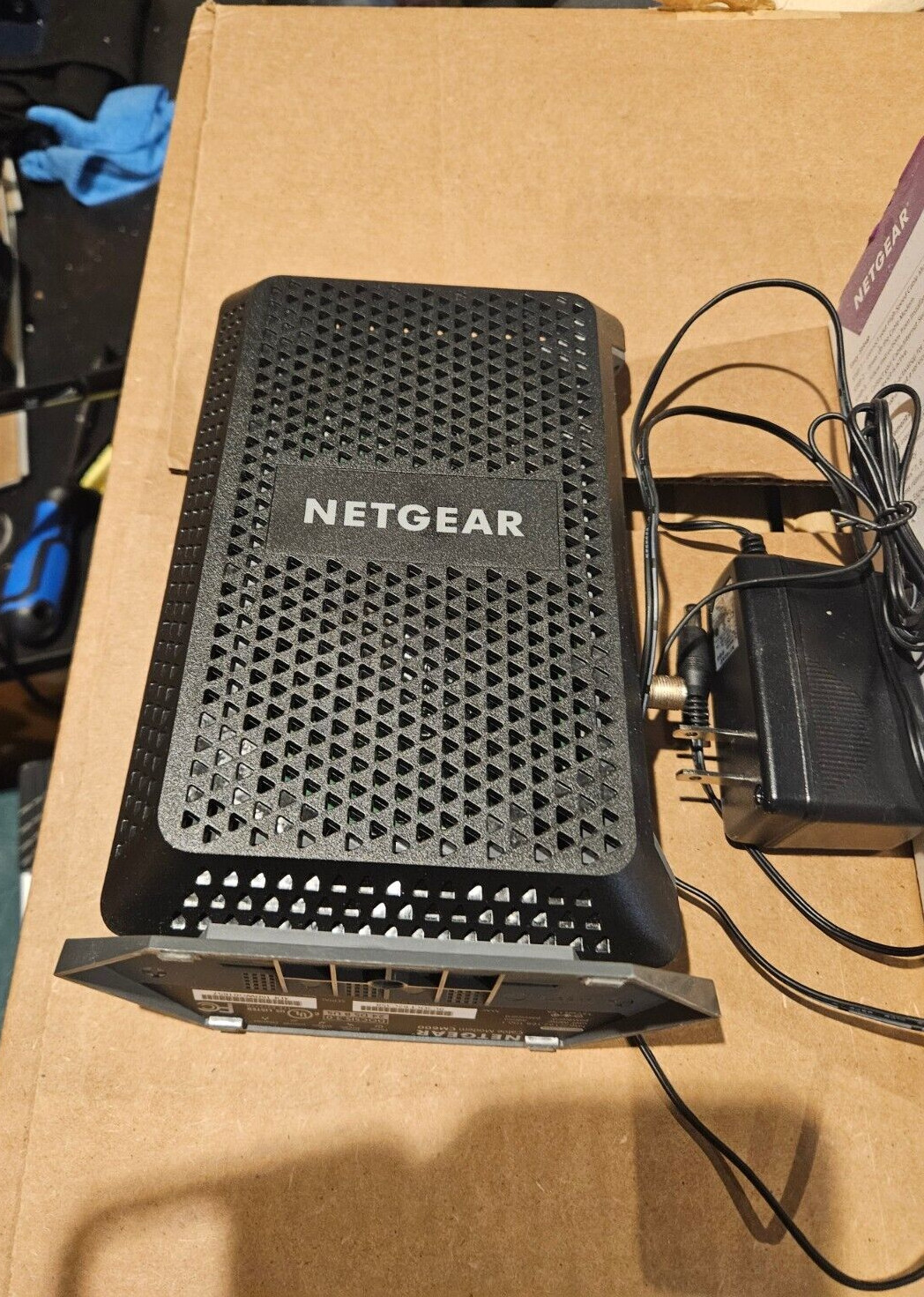 NETGEAR CM600 960Mbps DOCSIS 3.0 Cable Modem w/ Power Supply
