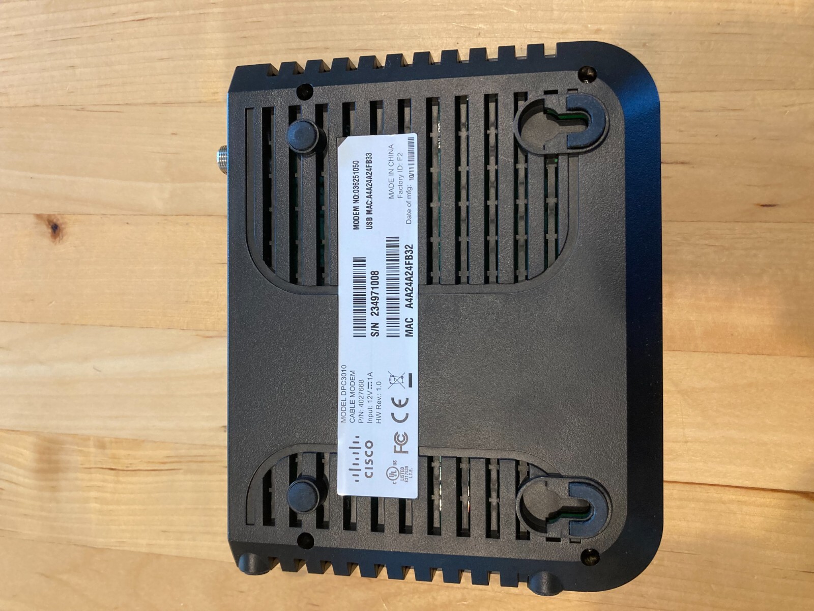 Cisco DPC3010 (4027668) Modem With Cord Ethernet And USB Ports