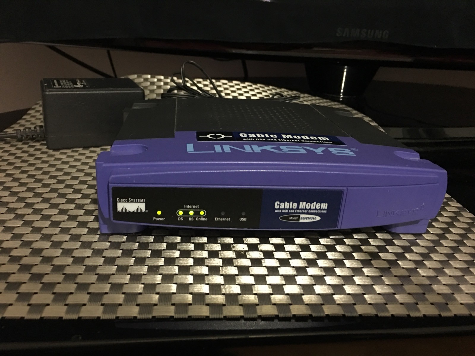 LINKSYS CISCO CABLE MODEM USB ETHERNET MODEL BEFCMU10 VER. 4