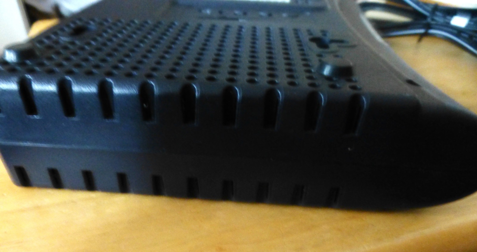 ARRIS TM602G/115 Touchstone Telephony Modem & Power Cord used Good Condition