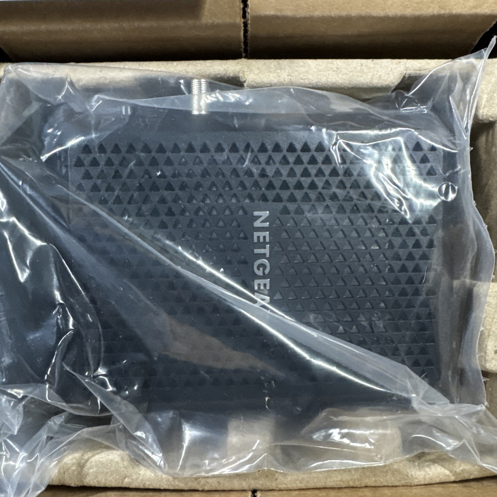 NETGEAR Cable Modem CM700-compatible with All Cable Providers 800Mbps Max