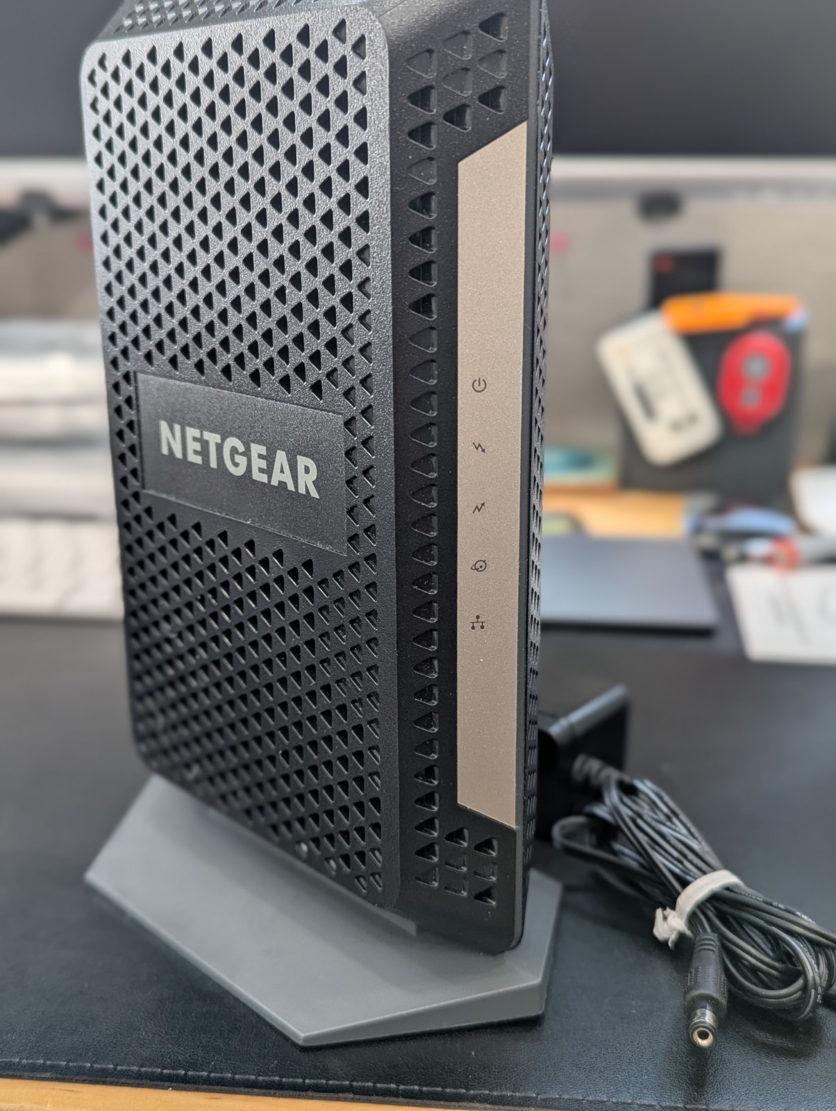 NETGEAR CM1000V2 Nighthawk DOCSIS 3.1 Cable Modem w/ Power Cord