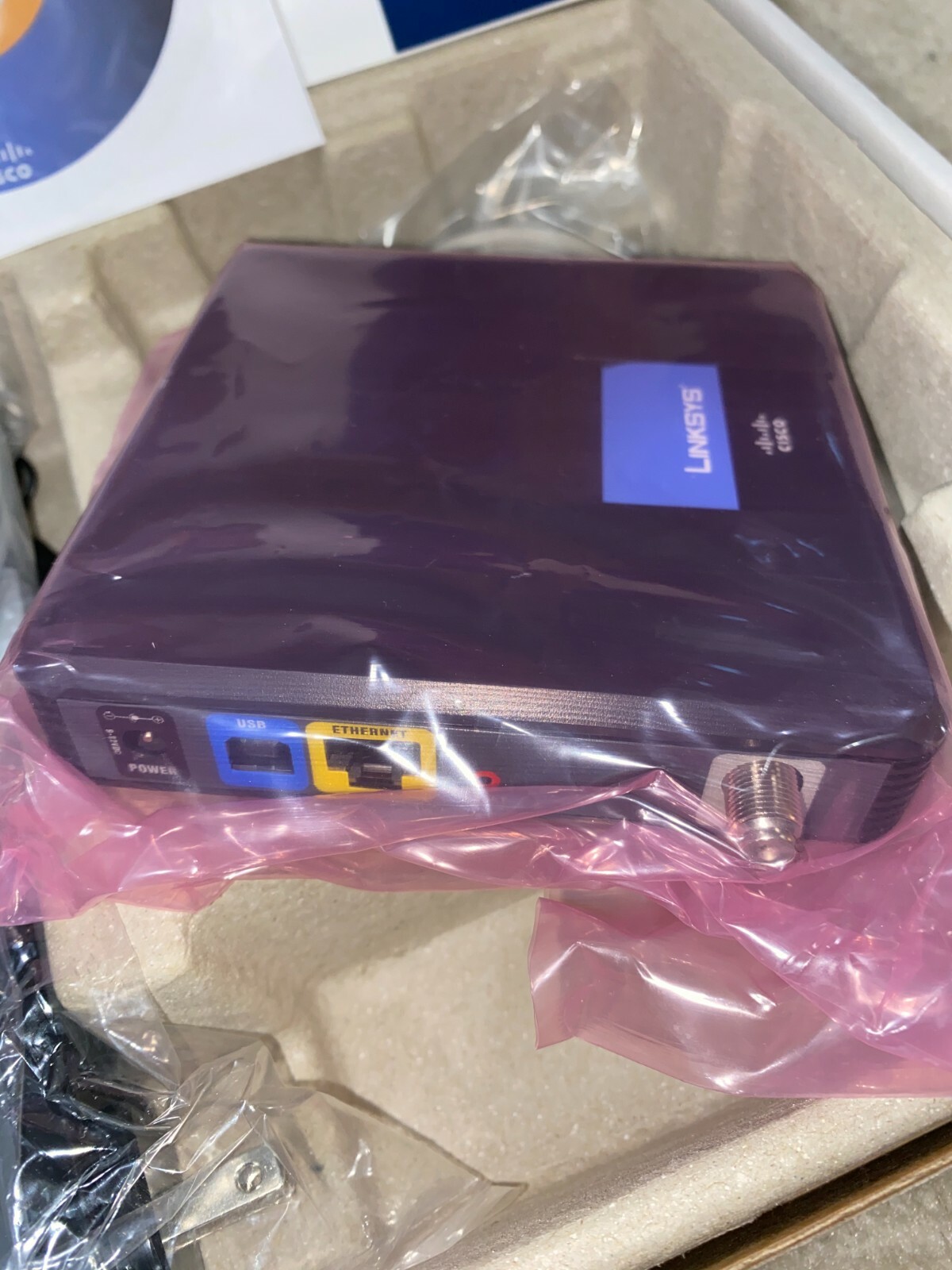 Linksys Cisco CM100 Cable Modem USB Ethernet 10/100 Docsis 2.0 Original New Seal